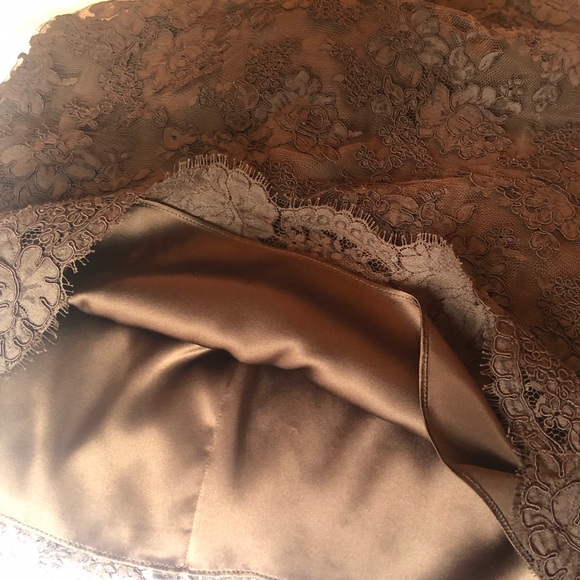 Monique Lhuillier dress, jacket and camisole - Picture 6 of 13